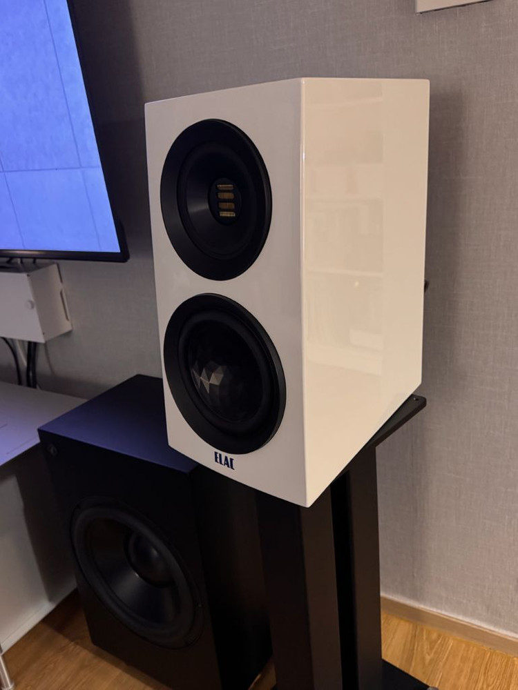 엘락 콘첸트로 s503 북쉘프 스피커 이미지