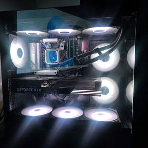 라이젠 7800X3D RTX 5070 32G 1TB 게이밍 컴퓨터 본체 이미지