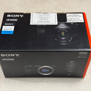 소니 A6500 + SEL18135 미러리스 카메라 키트 판매합니다.