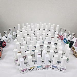 젤 네일( 글리터 ) 이미지