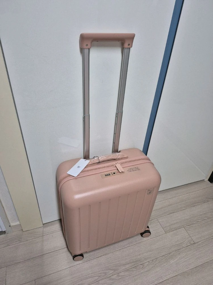 18인치 캐리어 핑크블로썸 색상 완전 새제품 이미지