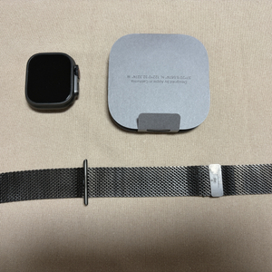 애플워치 울트라3 블랙 타타늄 + 밀레니즈루프(2025) 안전결제 가능 이미지