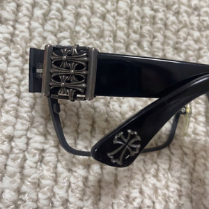 크롬하츠 세메터리 안경 선글라스 크로스디테일 이미지