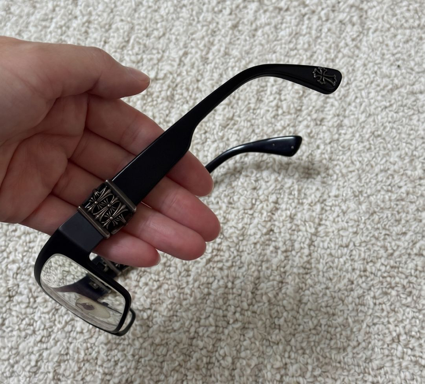 크롬하츠 세메터리 안경 선글라스 크로스디테일 이미지