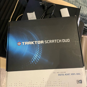 DJ 스크래치 컨트롤러 세트 트랙터 traktor duo 이미지