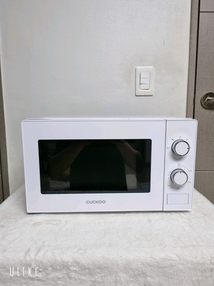 쿠쿠 전자레인지 CMW-A201DW 20리터 이미지
