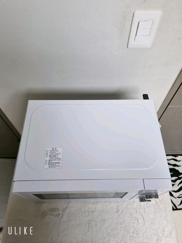 쿠쿠 전자레인지 CMW-A201DW 20리터 이미지