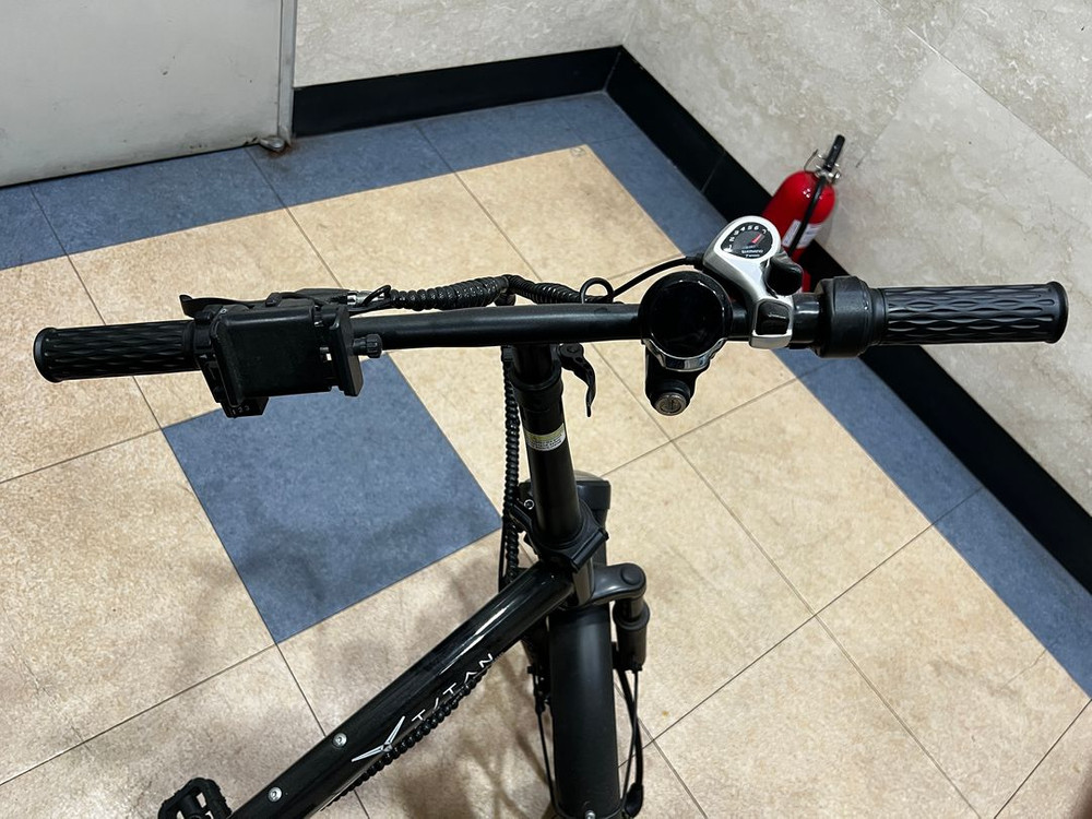 접이식 전기자전거 이미지