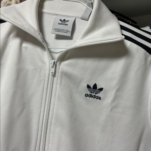 화이트 아디다스 져지 베켄바우어 이미지