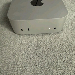 맥 미니 M4 프로 48gb/1tb 이미지