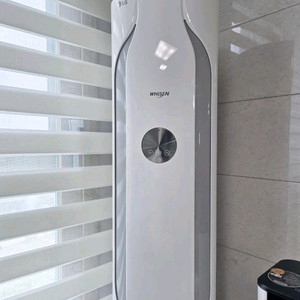 LG 휘센 스탠드 에어컨 FNO160MKBW 이미지