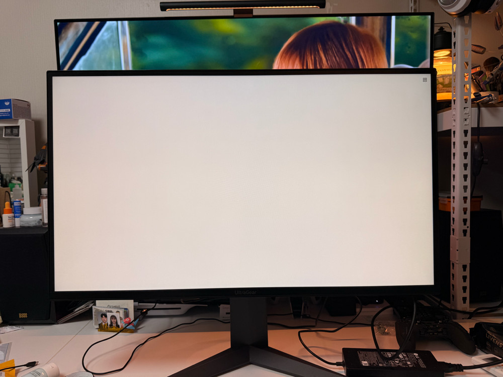 LG 32GQ950 나노IPS 4K 160Hz 끝판왕 게이밍 모니터 판매 (카멜 고중량모니터암 포함) 이미지