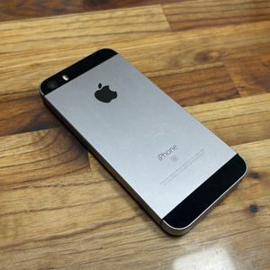 아이폰se 스페이스그레이 64gb 정품 s급 이미지