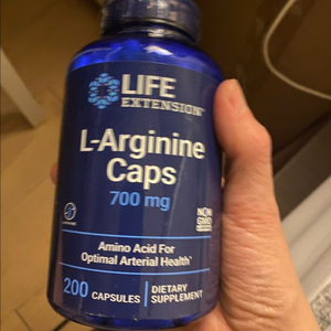L-아르기닌 캡슐 700mg 200개 이미지
