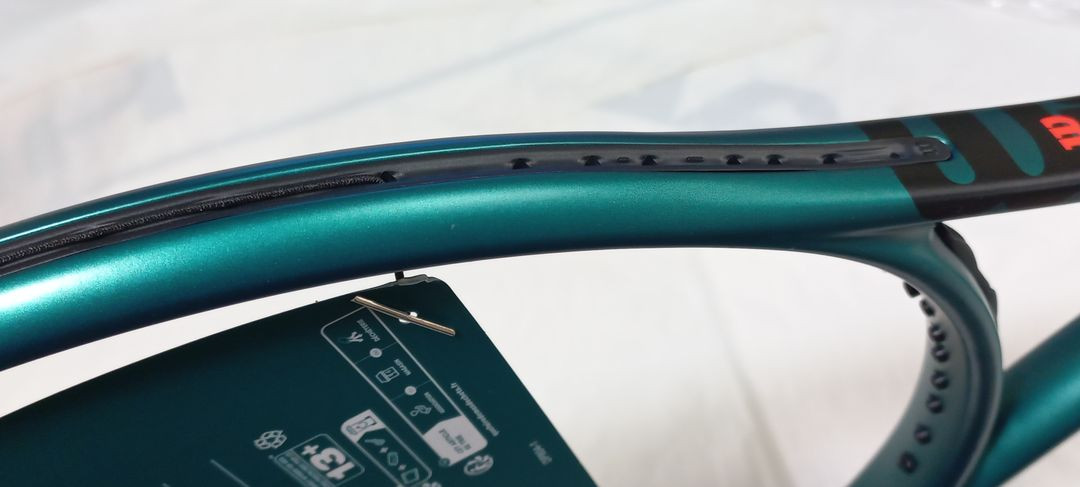 테니스라켓 윌슨 블레이드 v9 104 (290g) 이미지