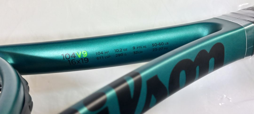 테니스라켓 윌슨 블레이드 v9 104 (290g) 이미지