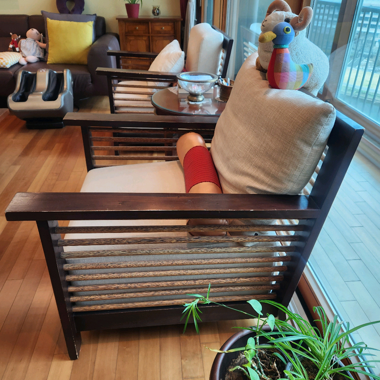 라운지체어와 테이블세트 이미지