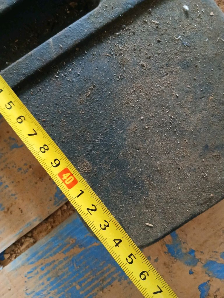 동양트랙터웨이트 32킬로 4개모두 27만원 이미지