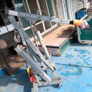 이동식크레인 2톤 단상 새상품급 이미지