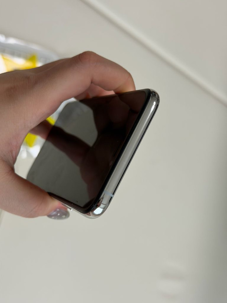 아이폰 Xs 실버 256기가 순정 ios 13.2.3 이미지