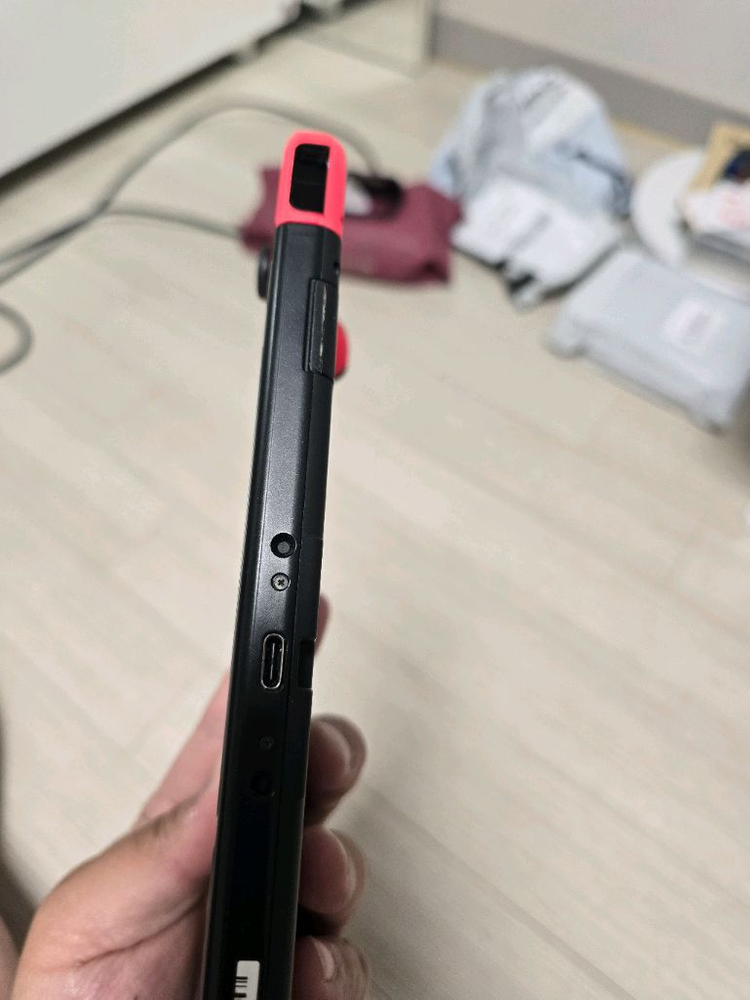 닌텐도스위치개선판256 이미지