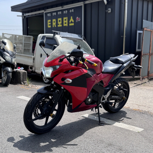 혼다 CBR125 이미지