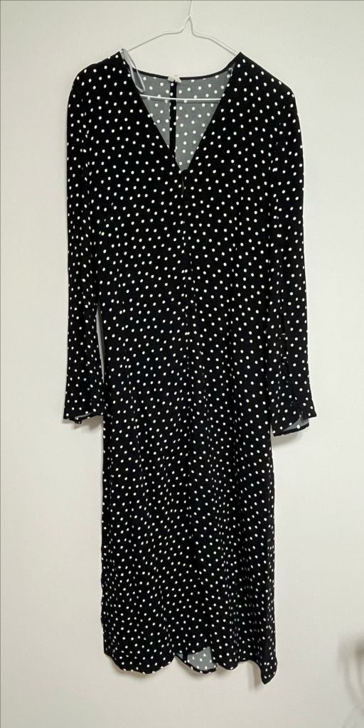 ARKET 아르켓 블랙 도트 롱 원피스 이미지