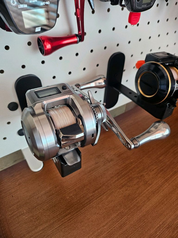 시마노 25 오시아 콘퀘스트200PG 수심체크릴 은콩 이미지