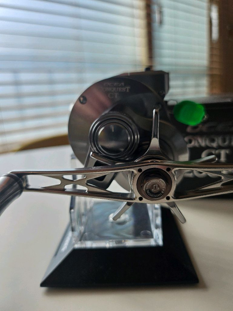 시마노 25 오시아 콘퀘스트200PG 수심체크릴 은콩 이미지