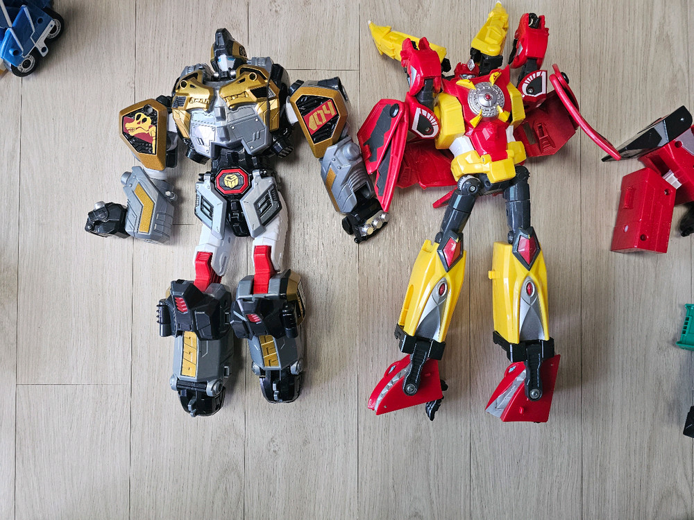 킹가이더 등 헬로카봇 변신로봇 일괄 이미지