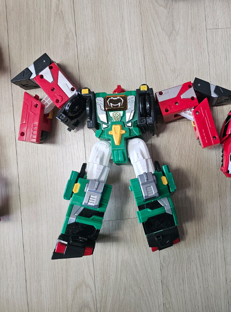 킹가이더 등 헬로카봇 변신로봇 일괄 이미지