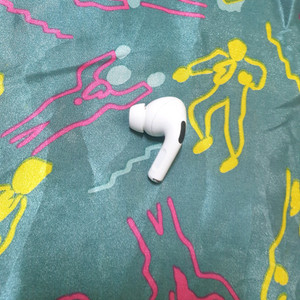 에어팟 프로 1세대 왼쪽유닛 이미지