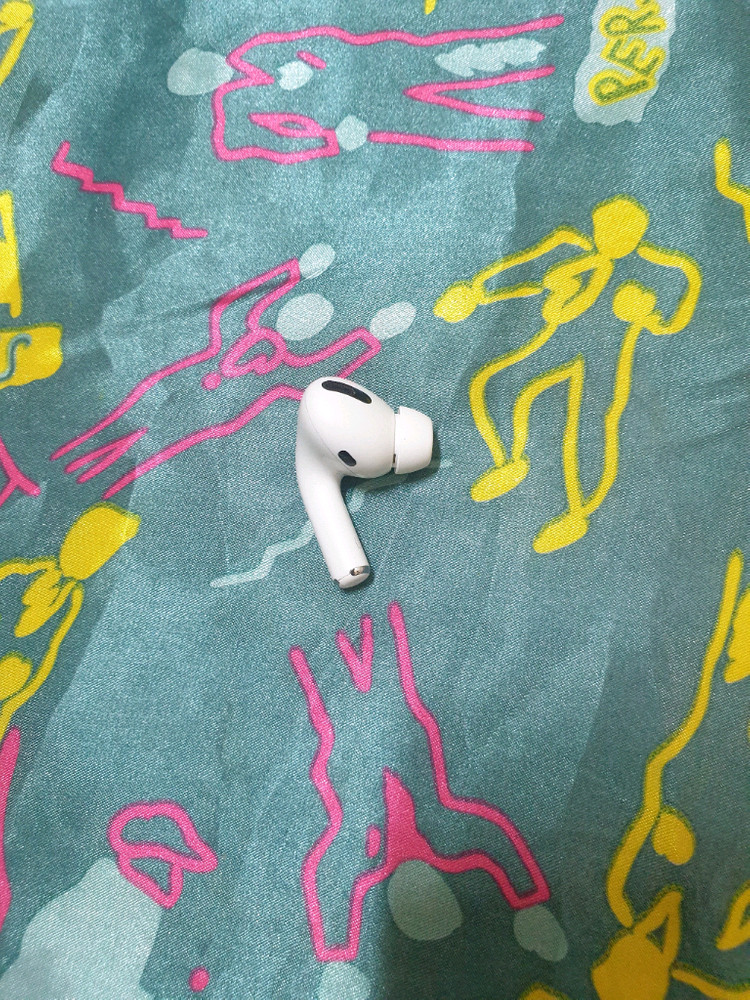 에어팟 프로 1세대 왼쪽유닛 이미지