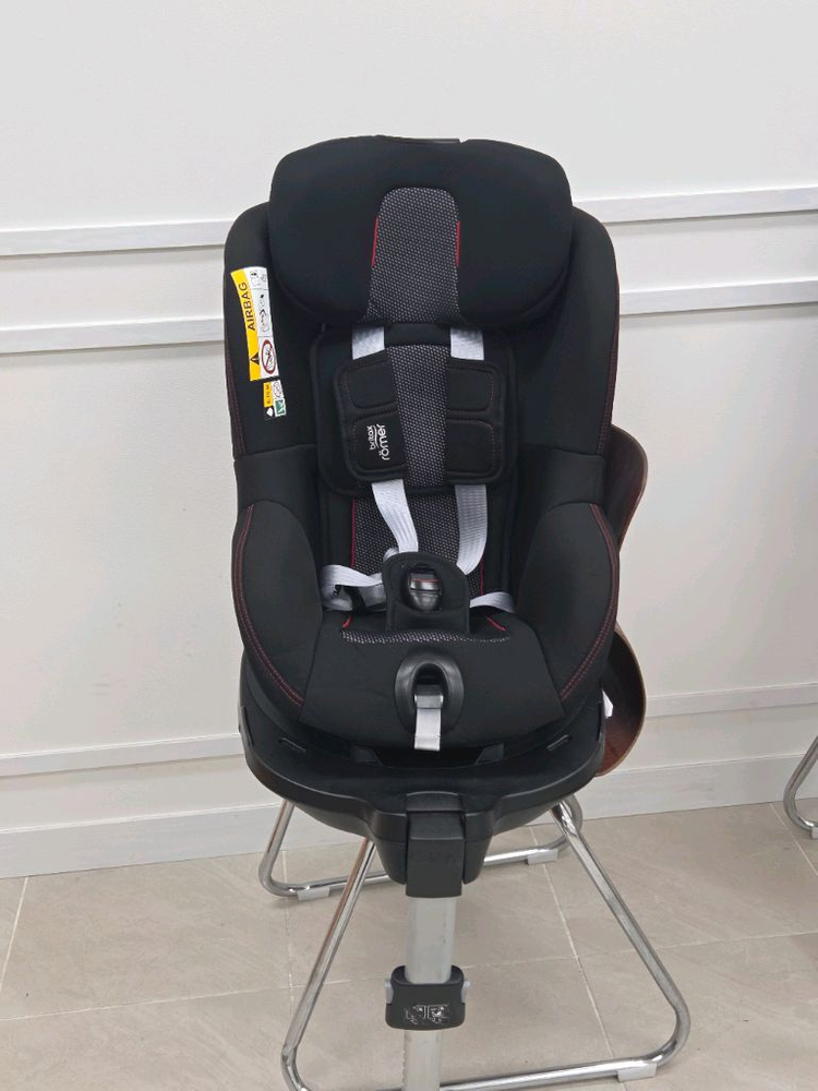 브라이텍스 듀얼픽스 아이사이즈 카시트 블랙 이미지