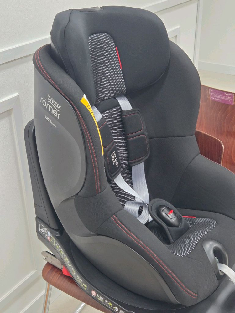 브라이텍스 듀얼픽스 아이사이즈 카시트 블랙 이미지