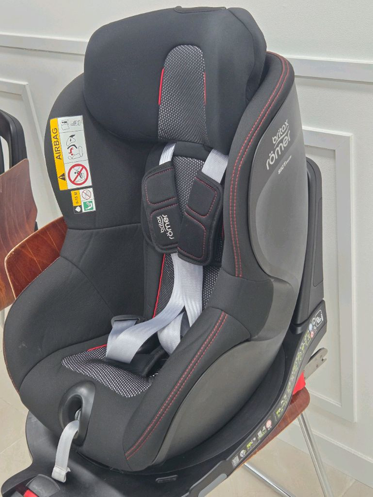 브라이텍스 듀얼픽스 아이사이즈 카시트 블랙 이미지