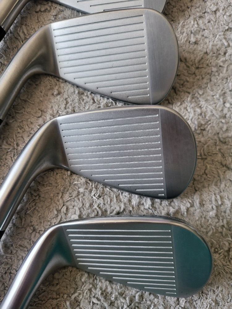 (민트급) 타이틀리스트 T100 4세대 6아이언 이미지