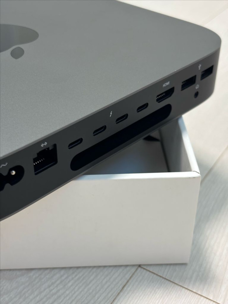 Apple 맥 미니 2018 i5 16GB 256GB 이미지