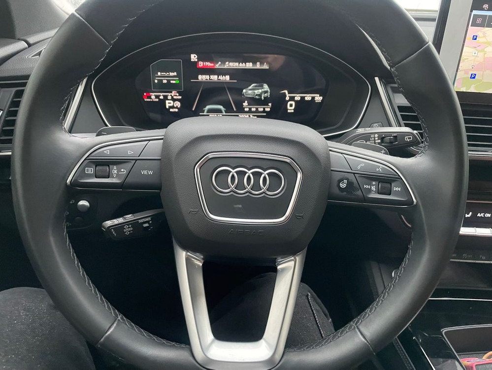 Q5 (FY) 45 TFSI 콰트로 프리미엄 중고차 21년07월 75248km 완전무사고 브라운시트 이미지