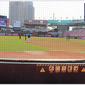 4/30 목 엘지 케이티 LG vs KT 수원 위즈파크 3루 익사이팅존 2연석 야구 티켓 4월 30일 양도 이미지