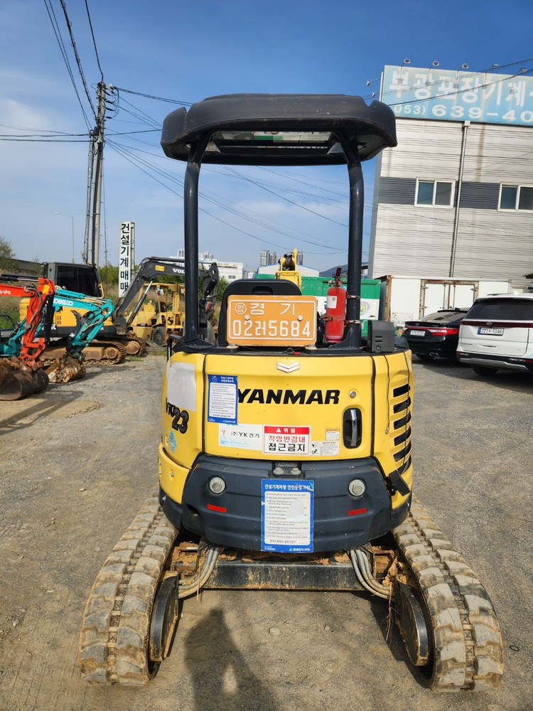 중고미니굴삭기 얀마 VIO23 2020년식 저가동 버켓4종 대구위치 중고굴삭기매매 이미지