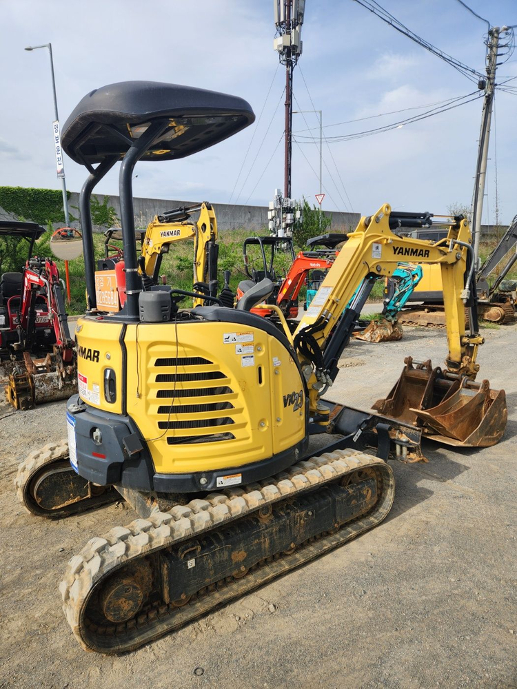 중고미니굴삭기 얀마 VIO23 2020년식 저가동 버켓4종 대구위치 중고굴삭기매매 이미지