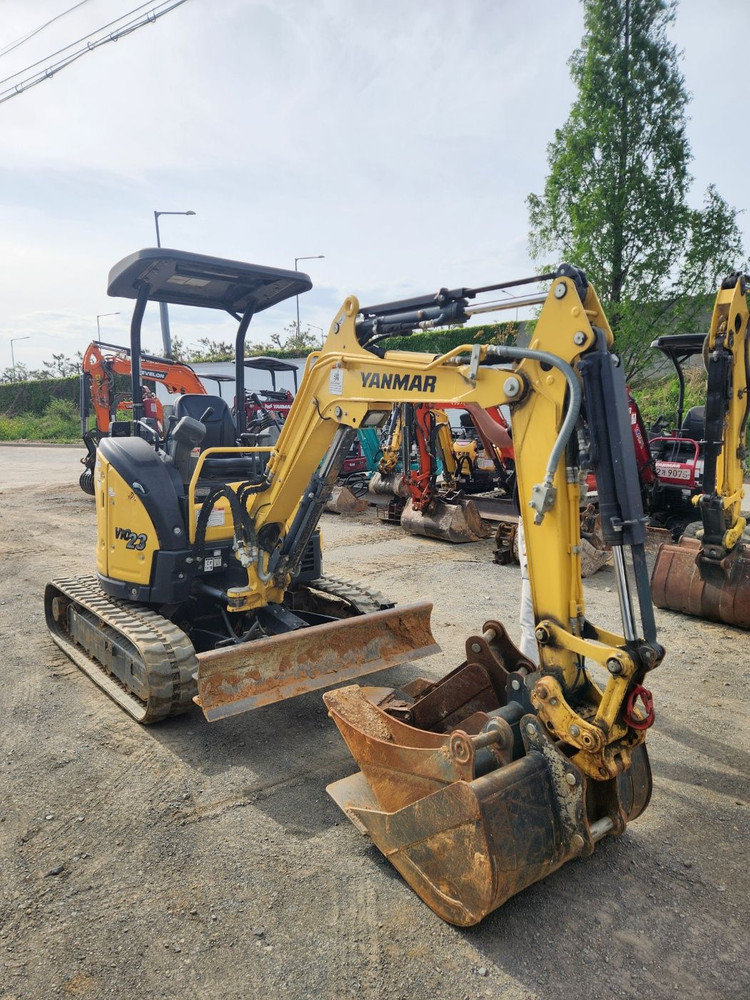 중고미니굴삭기 얀마 VIO23 2020년식 저가동 버켓4종 대구위치 중고굴삭기매매 이미지