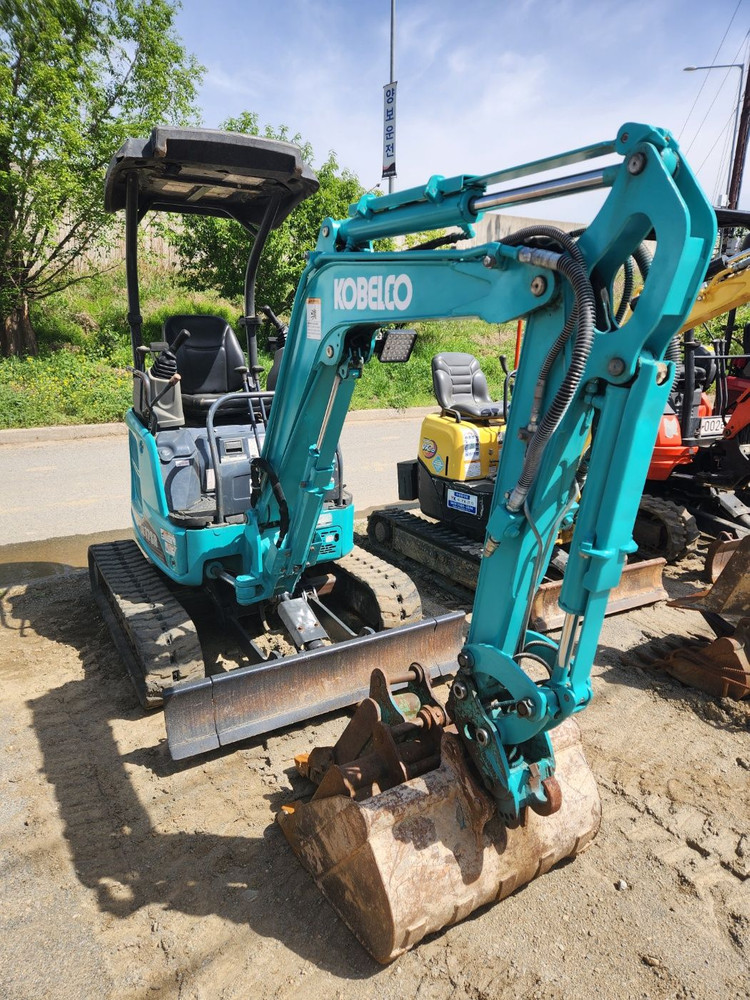 중고미니굴삭기 SK17 2020년 뿌레카 버켓3종 대구위치 중고굴삭기매매 이미지