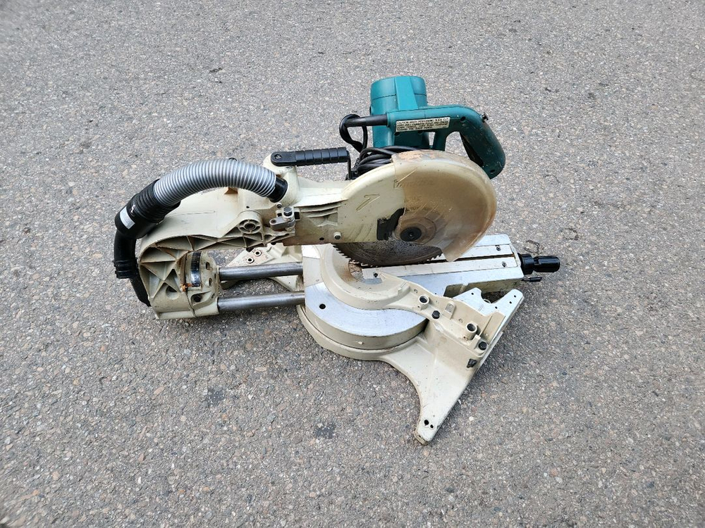 일제 마끼다 슬라이딩 각도절단기 12인치 이미지