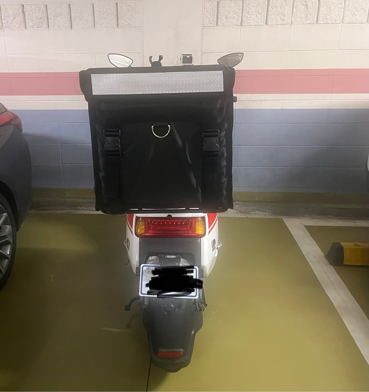 니우(NIU) NQI-GTS 전기스쿠터 이미지