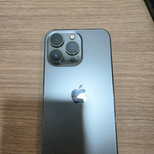 아이폰13프로512와 애플워치se 이미지