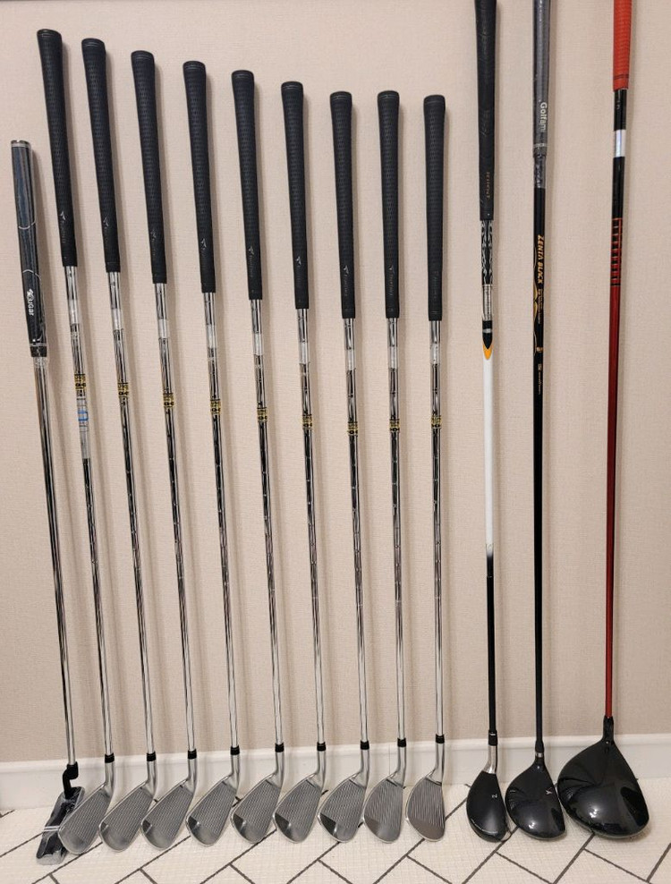 + 투어스테이지 V300 III + 남성용 골프채 풀세트 이미지