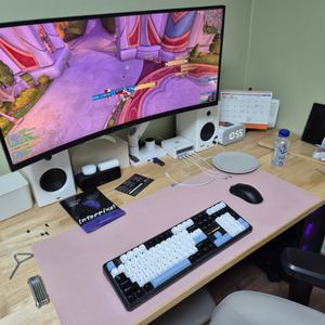 인터픽셀 IPU3433 UWQHD 250Hz 울트라와이드 게이밍 모니터 이미지