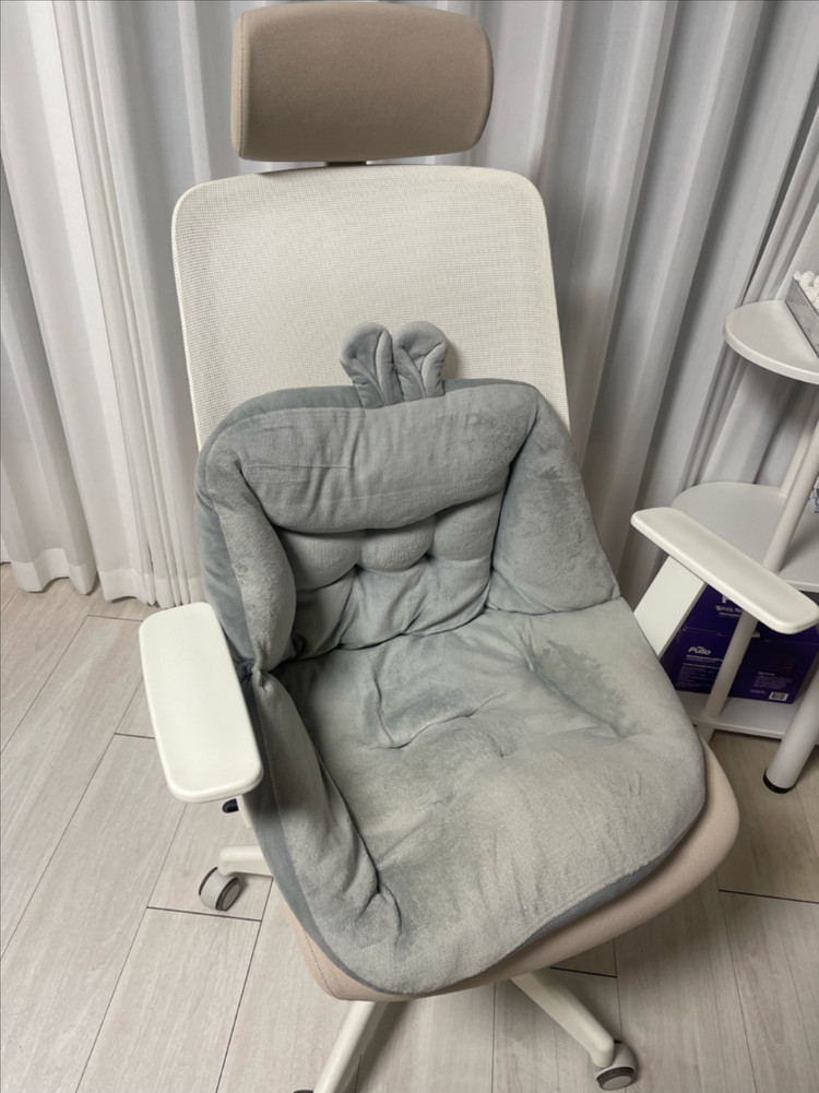 화이트 책상 + 의자 세트 이미지